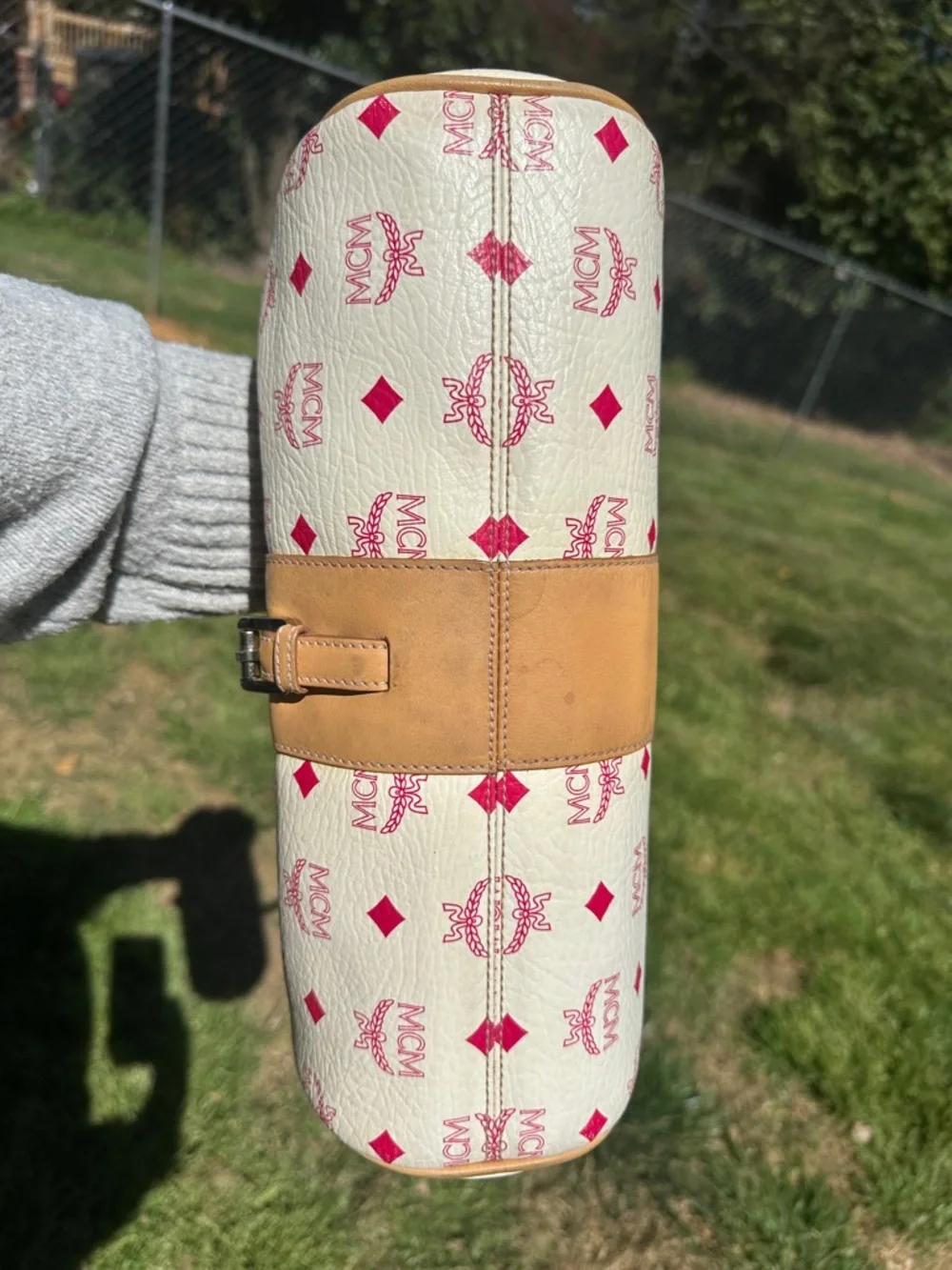 MCM Pink & White Logo-Print Shoulder Bag with Pink Accents with COA - Picture 6 of 17